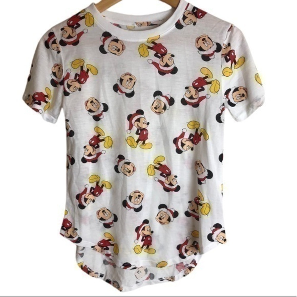 Disney Mickey hi-low Santa tee size small